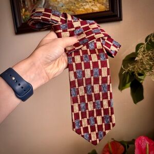 Vintage 100% Silk Tie Brooks Brothers Red Gold